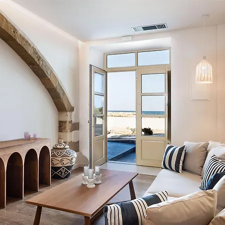 Avra Apartments Kolymbari Harbour Buitenkant foto